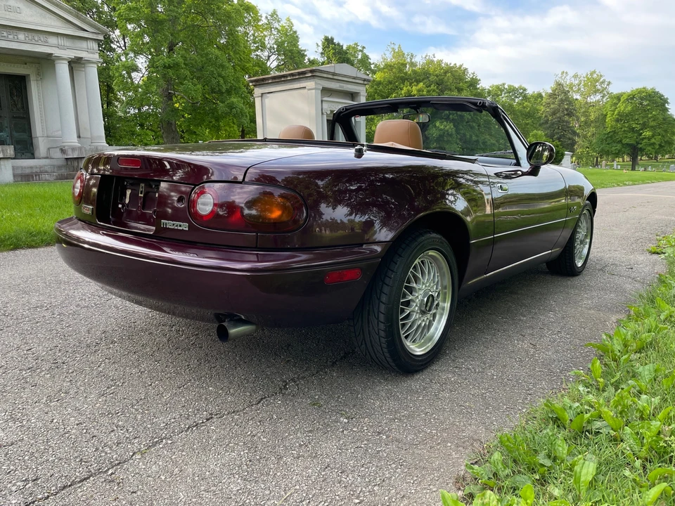 1995 Mazda NA MX-5 Miata - Image 21 of 31