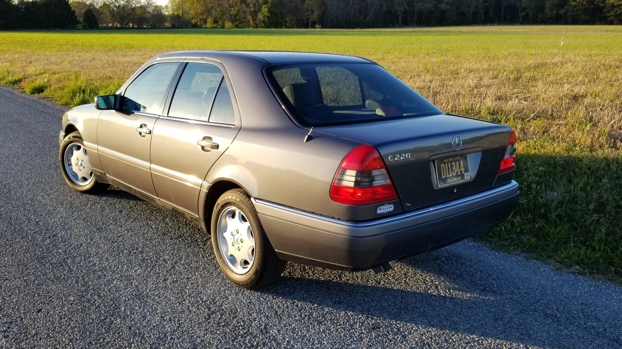 1995 Mercedes-Benz W202 C-Class - Image 5 of 31