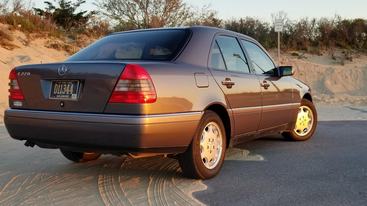 1995 Mercedes-Benz W202 C-Class - Image 21 of 31