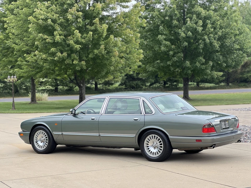 1996 Jaguar X300 XJ - Image 21 of 31