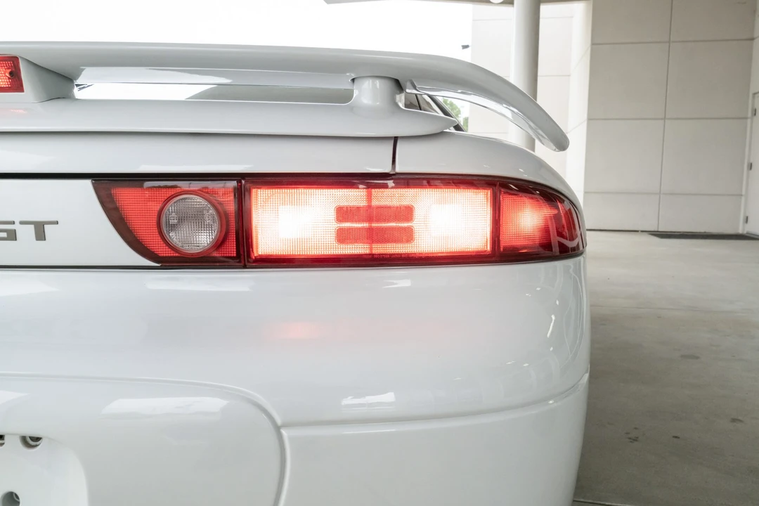 1996 Mitsubishi 3000GT Series 2 - Image 23 of 31