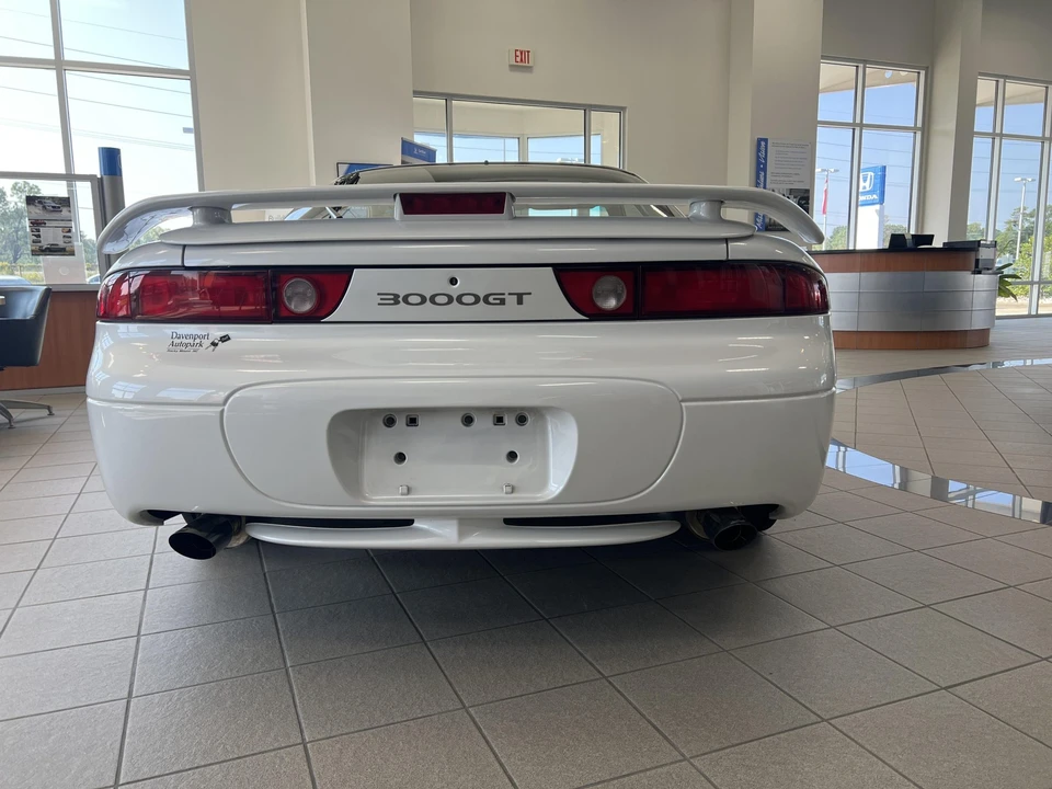 1996 Mitsubishi 3000GT Series 2 - Image 9 of 31