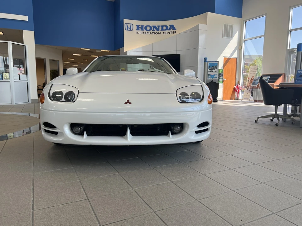 1996 Mitsubishi 3000GT Series 2 - Image 3 of 31