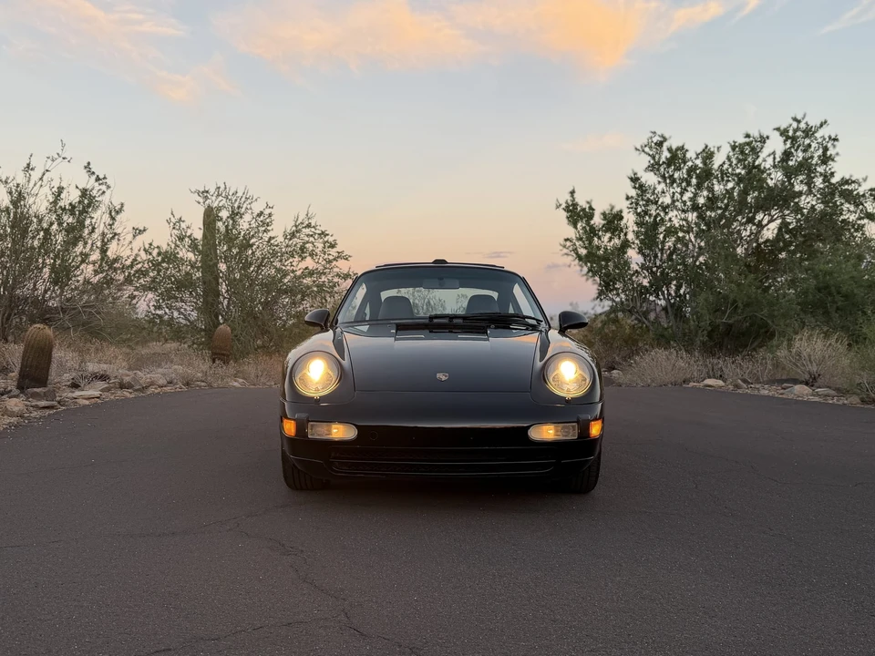 1996 Porsche 993 Carrera - Image 8 of 31