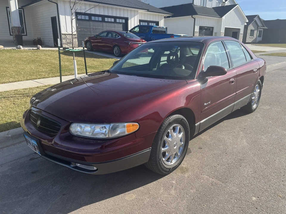 1997 Buick Regal - Image 2 of 31