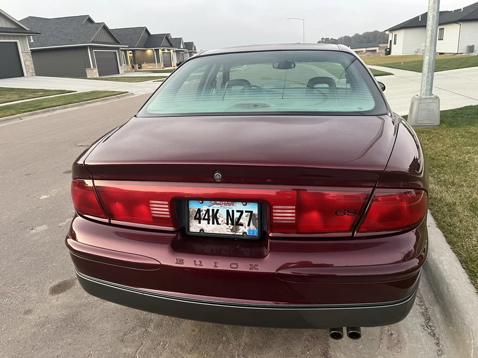 1997 Buick Regal - Image 7 of 31