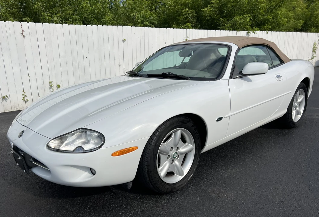 1997 Jaguar X100 XK8 - Image 6 of 31