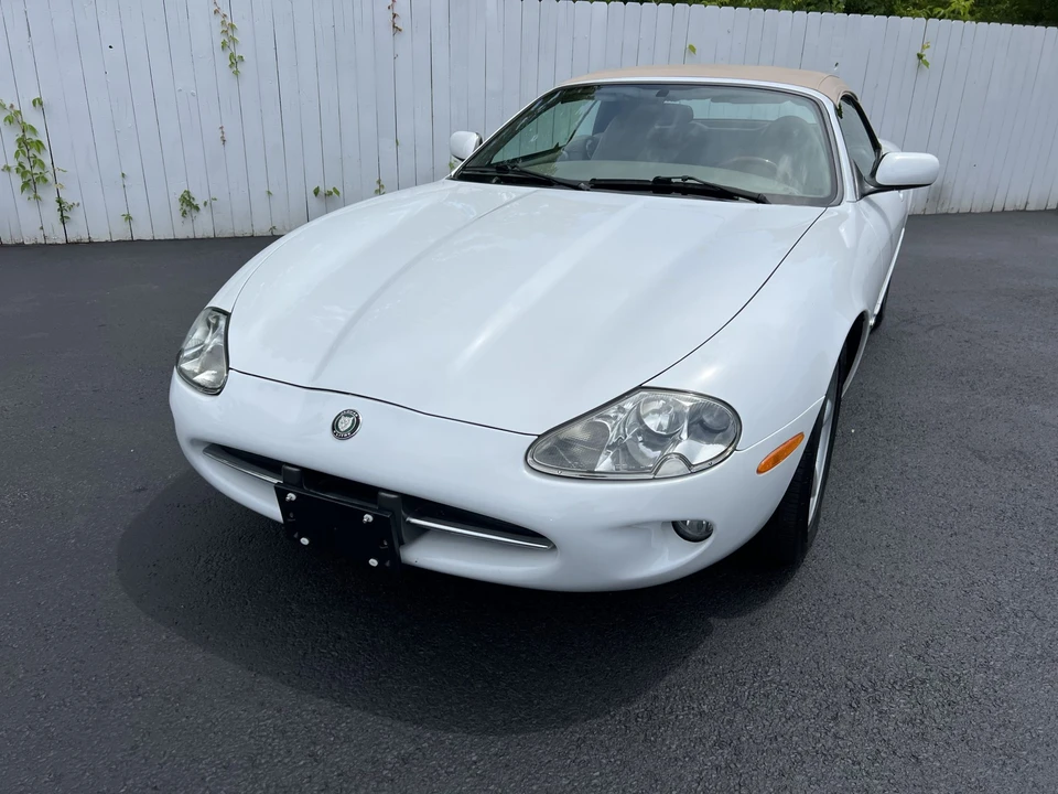 1997 Jaguar X100 XK8 - Image 2 of 31