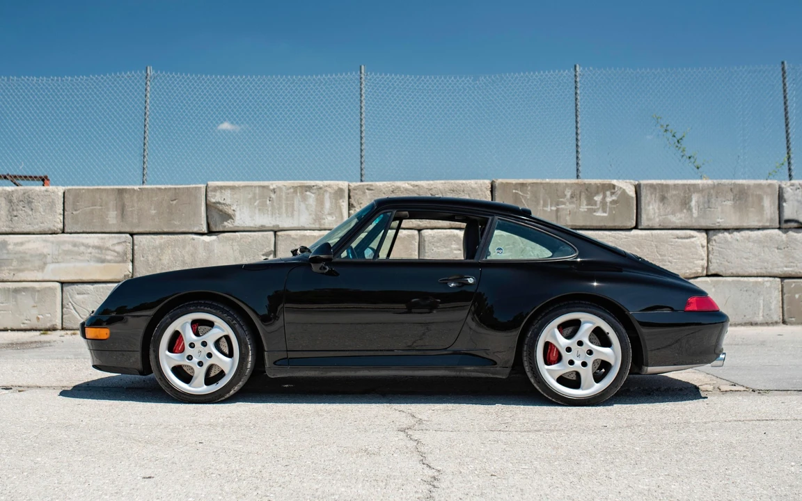 1997 Porsche 993 Carrera 4S - Image 25 of 31