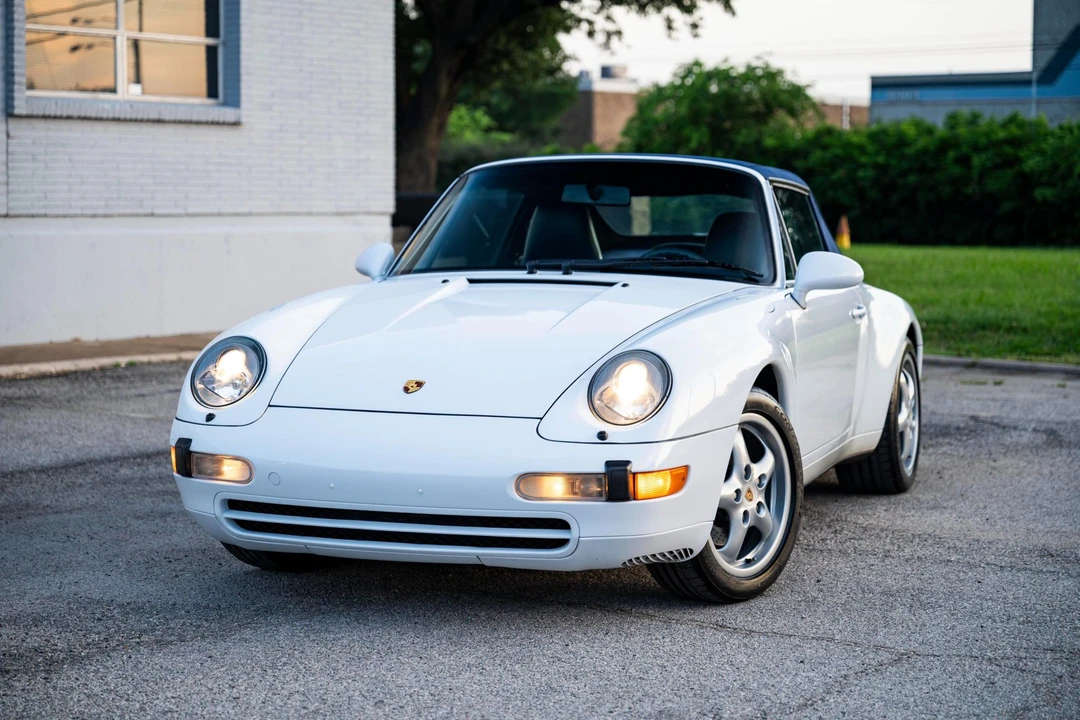 1997 Porsche 993 Carrera - Image 2 of 31