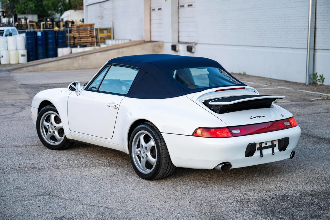 1997 Porsche 993 Carrera - Image 9 of 31