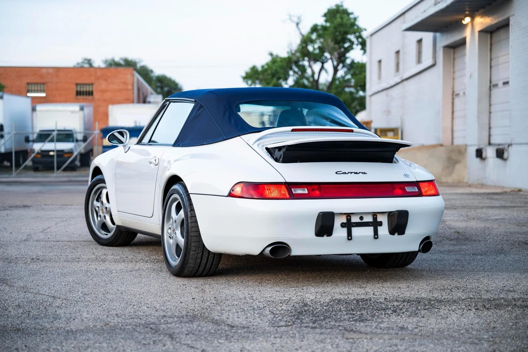 1997 Porsche 993 Carrera - Image 10 of 31