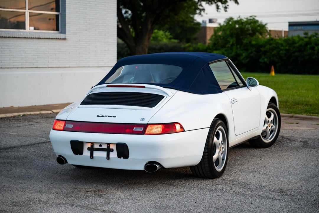 1997 Porsche 993 Carrera - Image 12 of 31