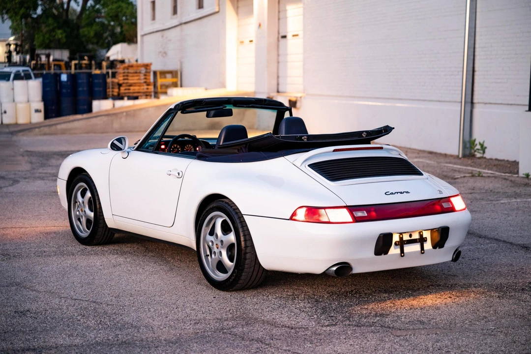 1997 Porsche 993 Carrera - Image 26 of 31