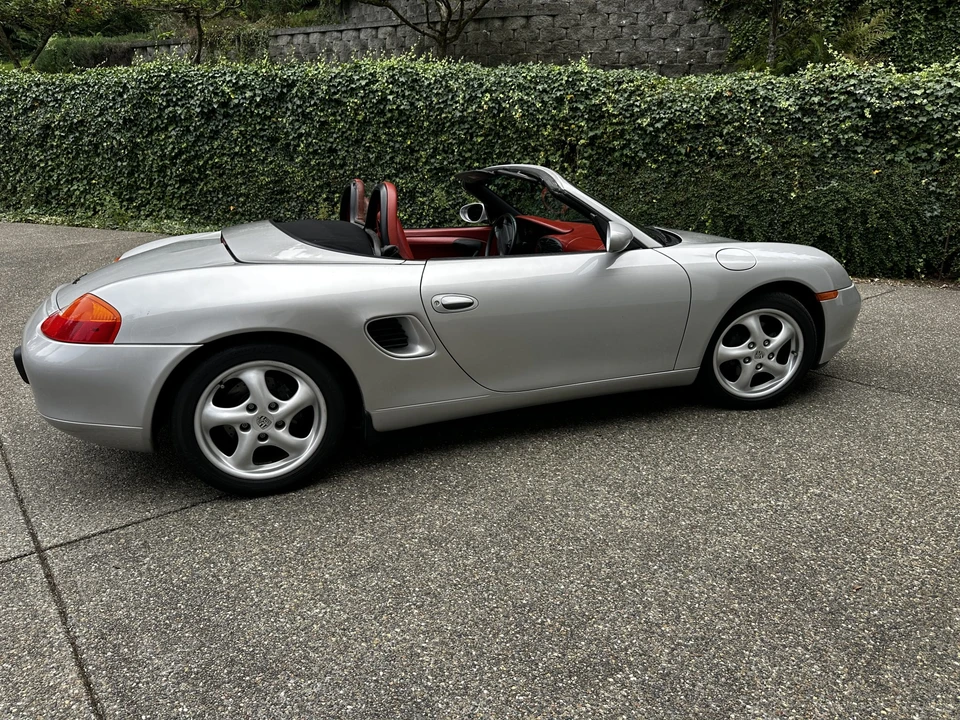 1997 Porsche 986 Boxster - Image 17 of 31