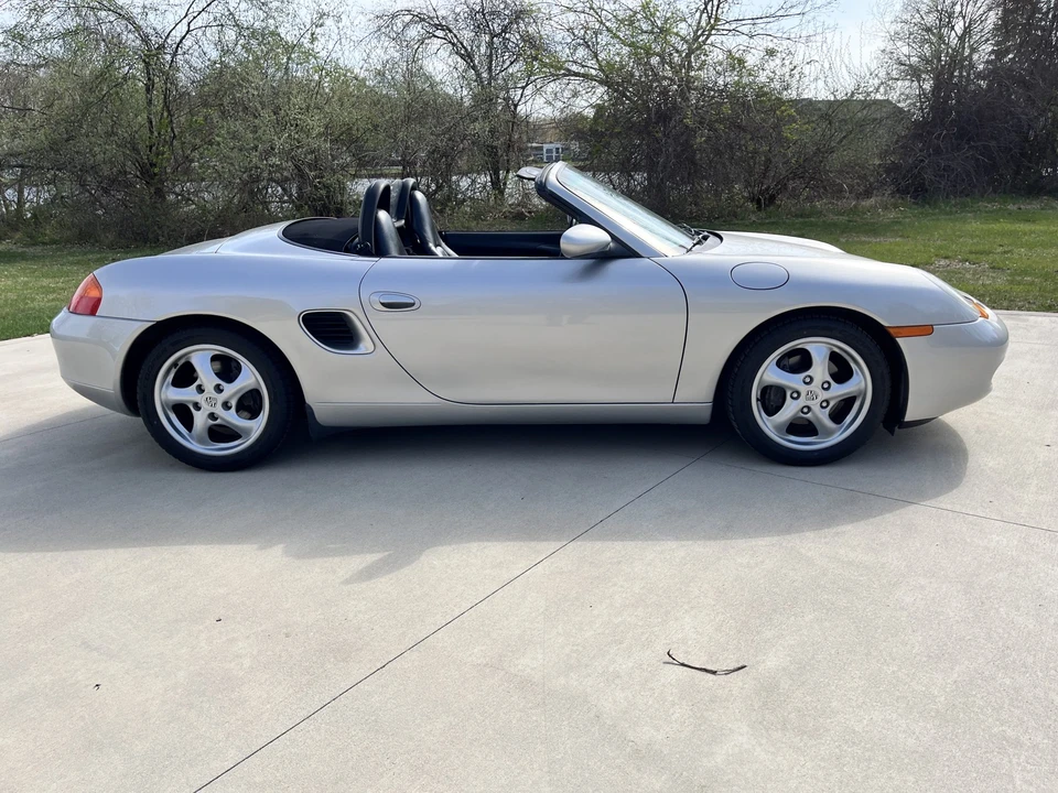 1997 Porsche 986 Boxster - Image 14 of 31