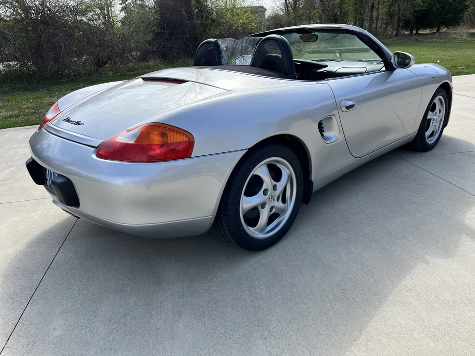 1997 Porsche 986 Boxster - Image 15 of 31