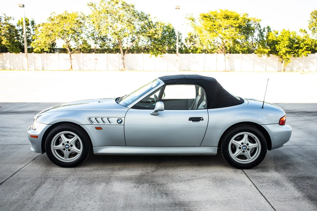 1998 BMW Z3 Roadster - Image 14 of 31
