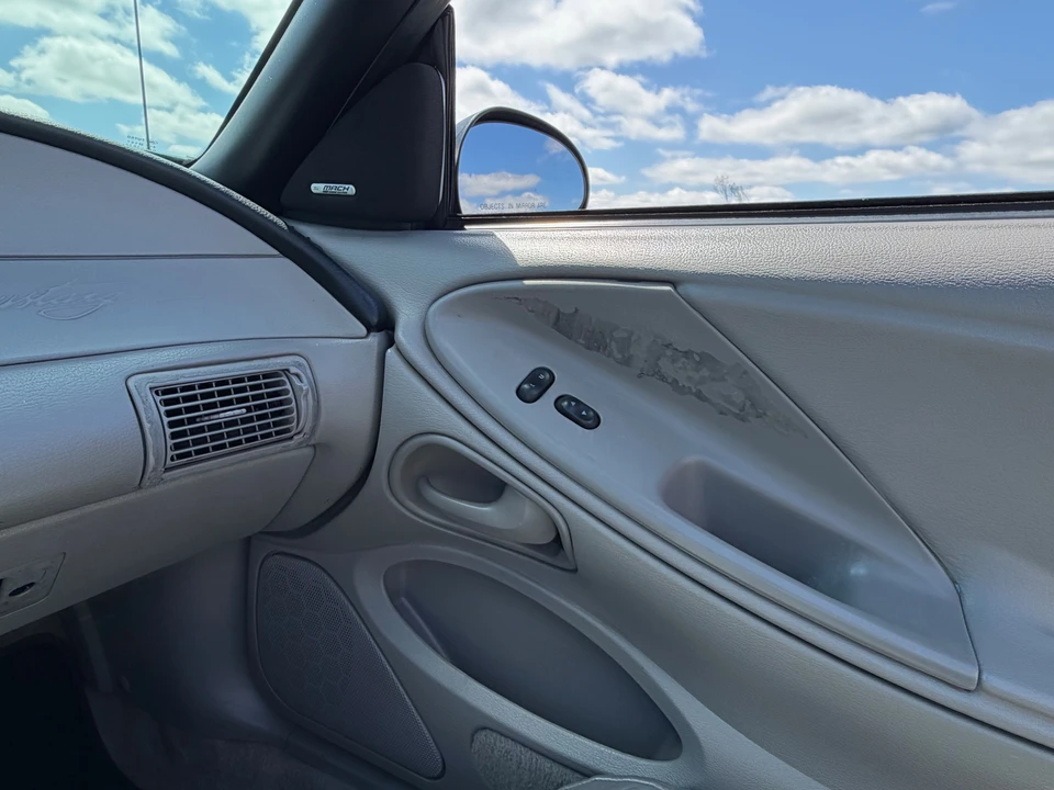 1998 Ford SN95 Mustang - Image 27 of 31