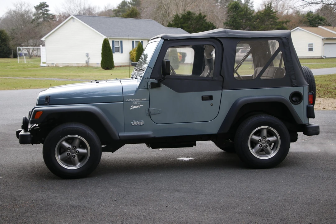 1998 Jeep TJ Wrangler - Image 4 of 31