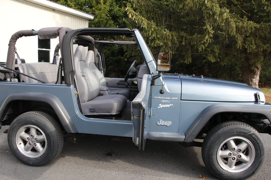 1998 Jeep TJ Wrangler - Image 9 of 31