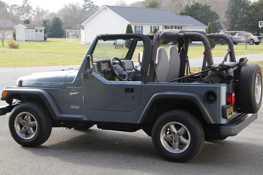 1998 Jeep TJ Wrangler - Image 5 of 31