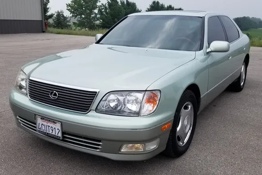 1998 Lexus LS400
