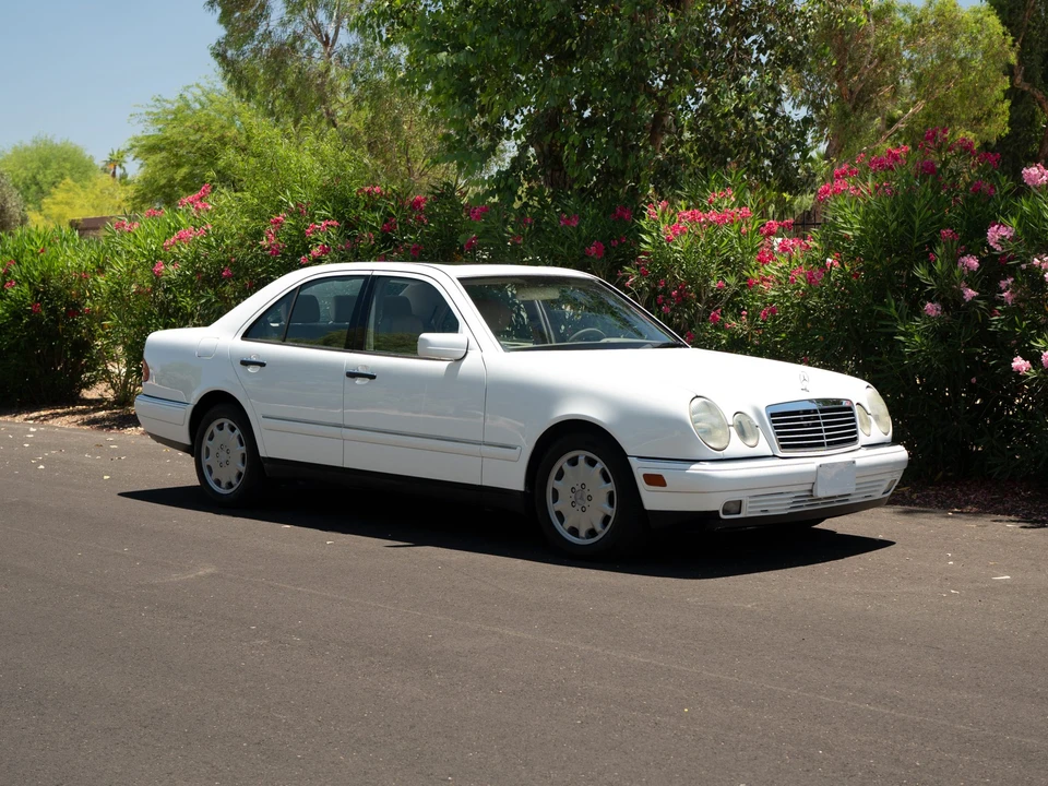 1998 Mercedes-Benz W210 E-Class - Image 9 of 31