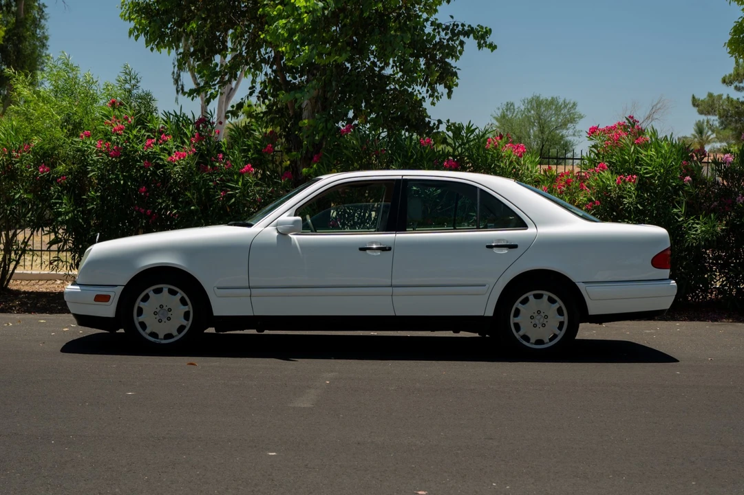 1998 Mercedes-Benz W210 E-Class - Image 22 of 31