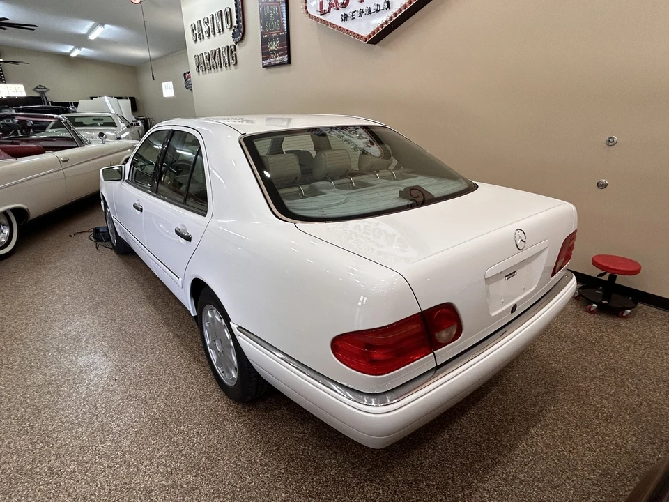 1998 Mercedes-Benz W210 E-Class - Image 17 of 31
