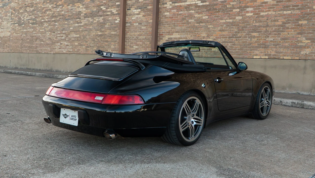 1998 Porsche 993 Carrera - Image 22 of 31
