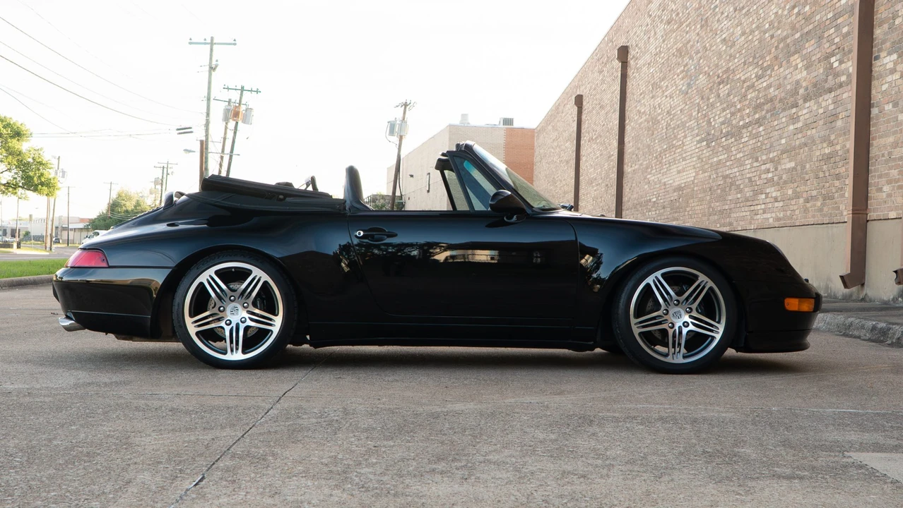 1998 Porsche 993 Carrera - Image 19 of 31