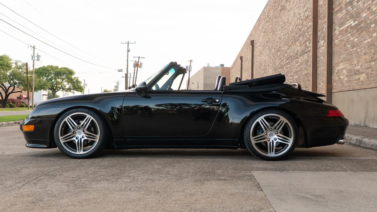 1998 Porsche 993 Carrera - Image 27 of 31