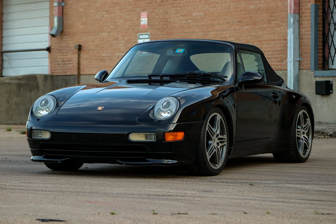 1998 Porsche 993 Carrera - Image 13 of 31