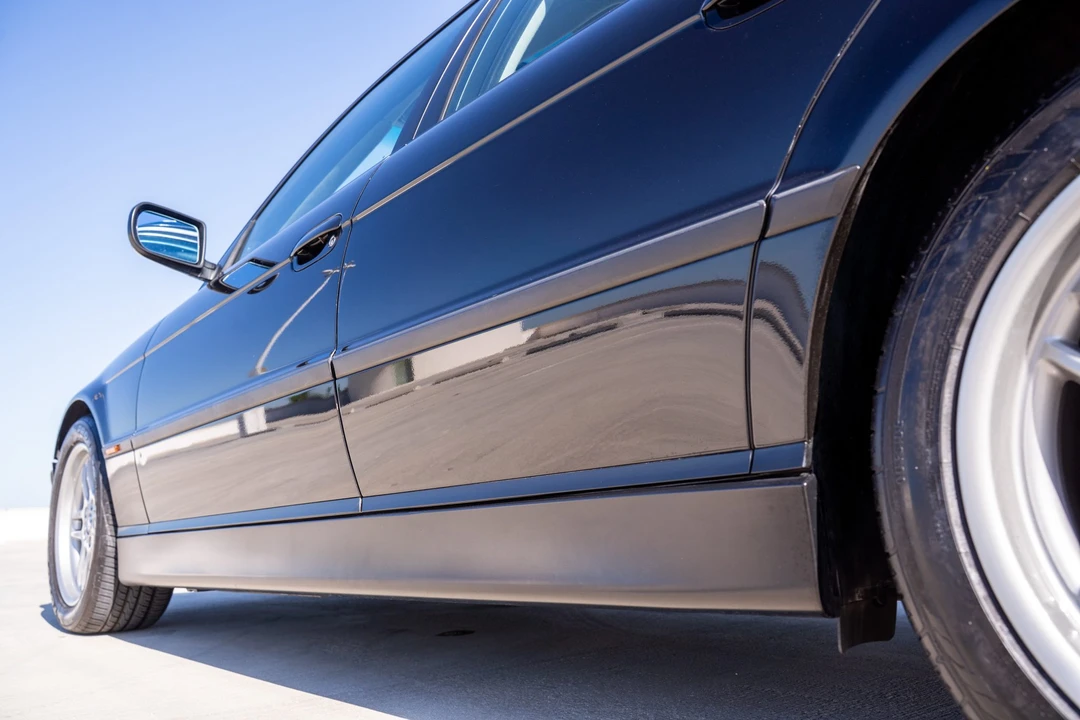 1999 BMW E38 7 Series - Image 28 of 31