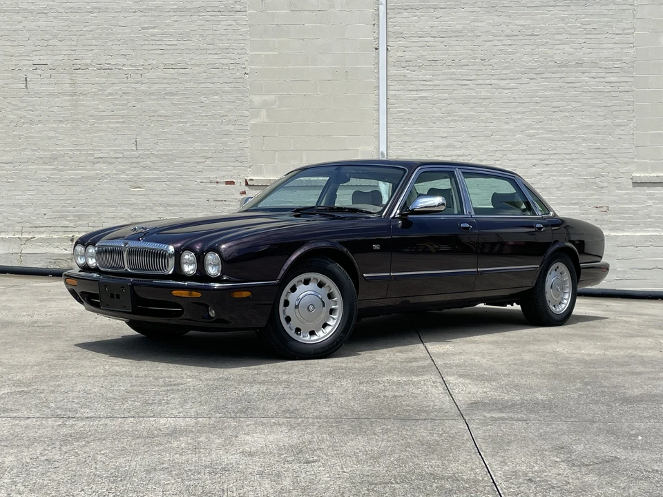 1999 Jaguar X308 XJ - Image 14 of 31