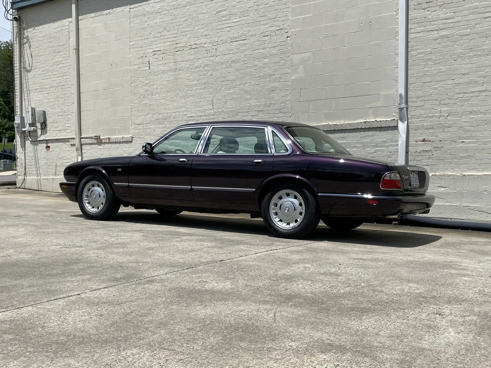 1999 Jaguar X308 XJ - Image 25 of 31