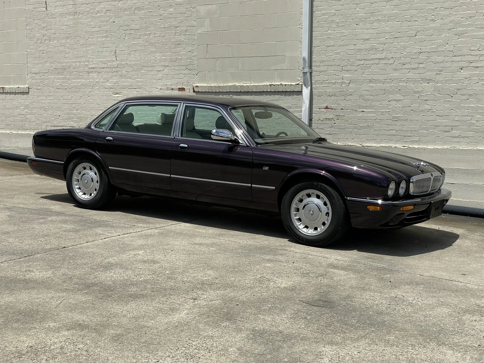 1999 Jaguar X308 XJ - Image 19 of 31