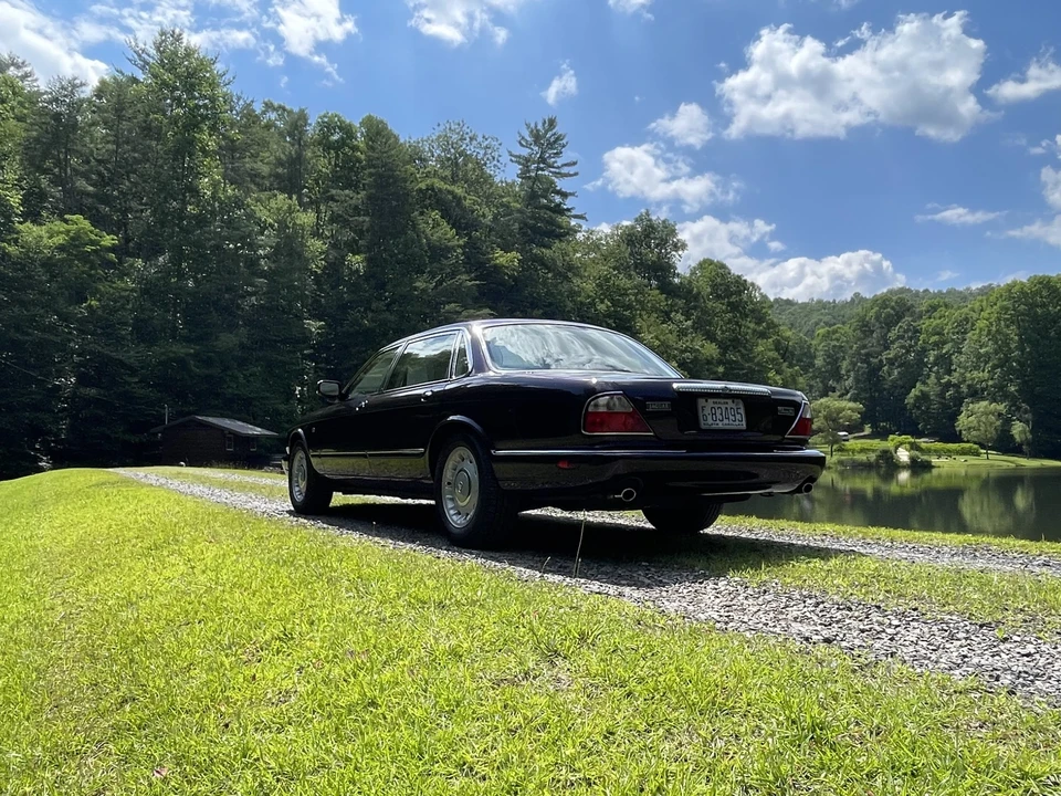 1999 Jaguar X308 XJ - Image 9 of 31