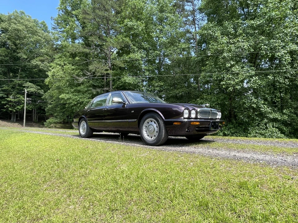 1999 Jaguar X308 XJ - Image 4 of 31