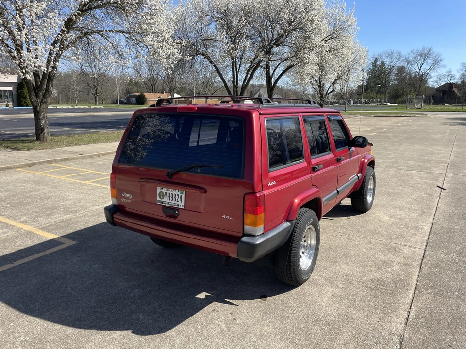 1999 Jeep XJ Cherokee - Image 8 of 31