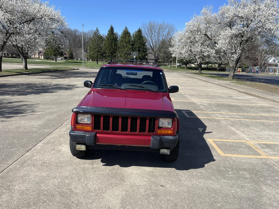 1999 Jeep XJ Cherokee - Image 13 of 31
