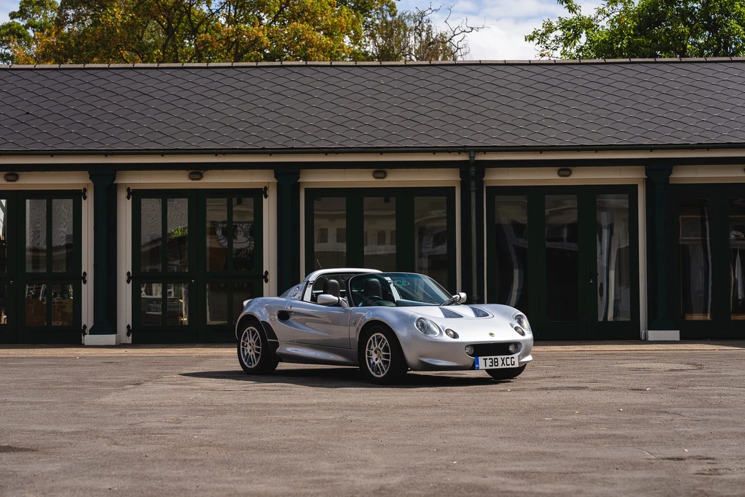 1999 Lotus Elise Series 1 - Image 2 of 31