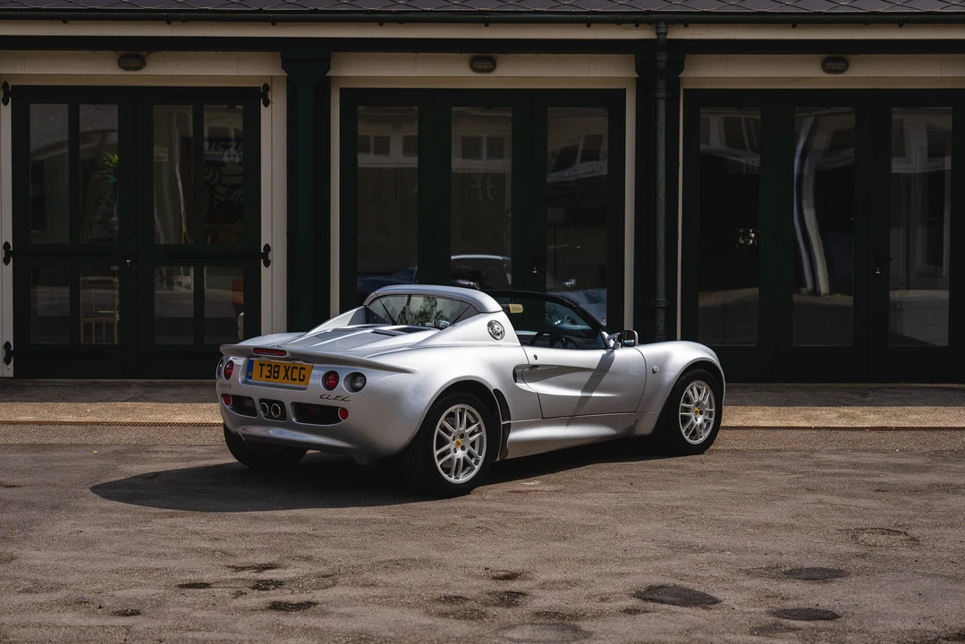 1999 Lotus Elise Series 1 - Image 25 of 31