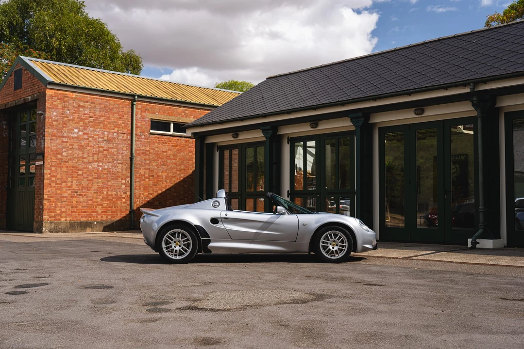 1999 Lotus Elise Series 1 - Image 28 of 31