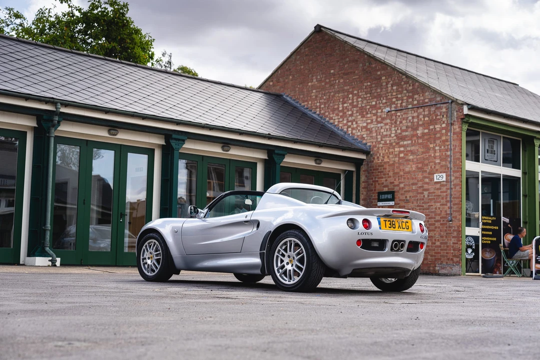 1999 Lotus Elise Series 1 - Image 17 of 31