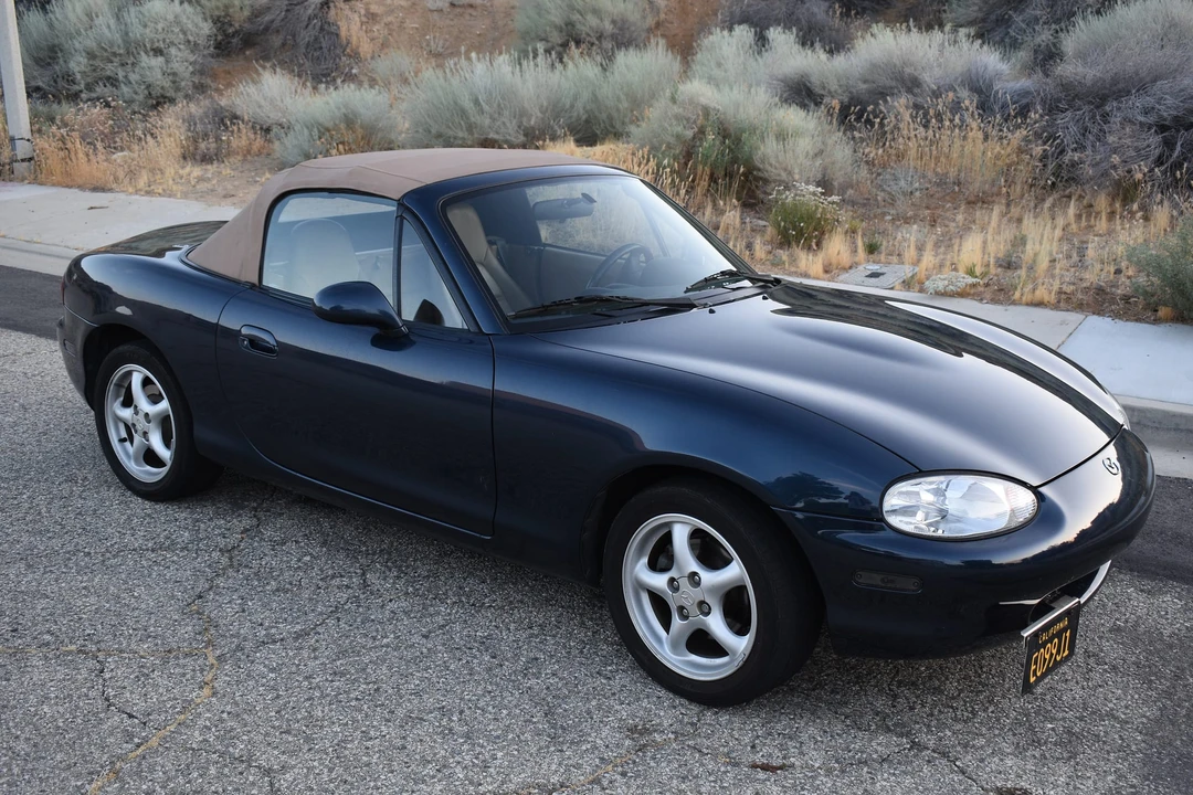 1999 Mazda NB MX-5 Miata - Image 13 of 31