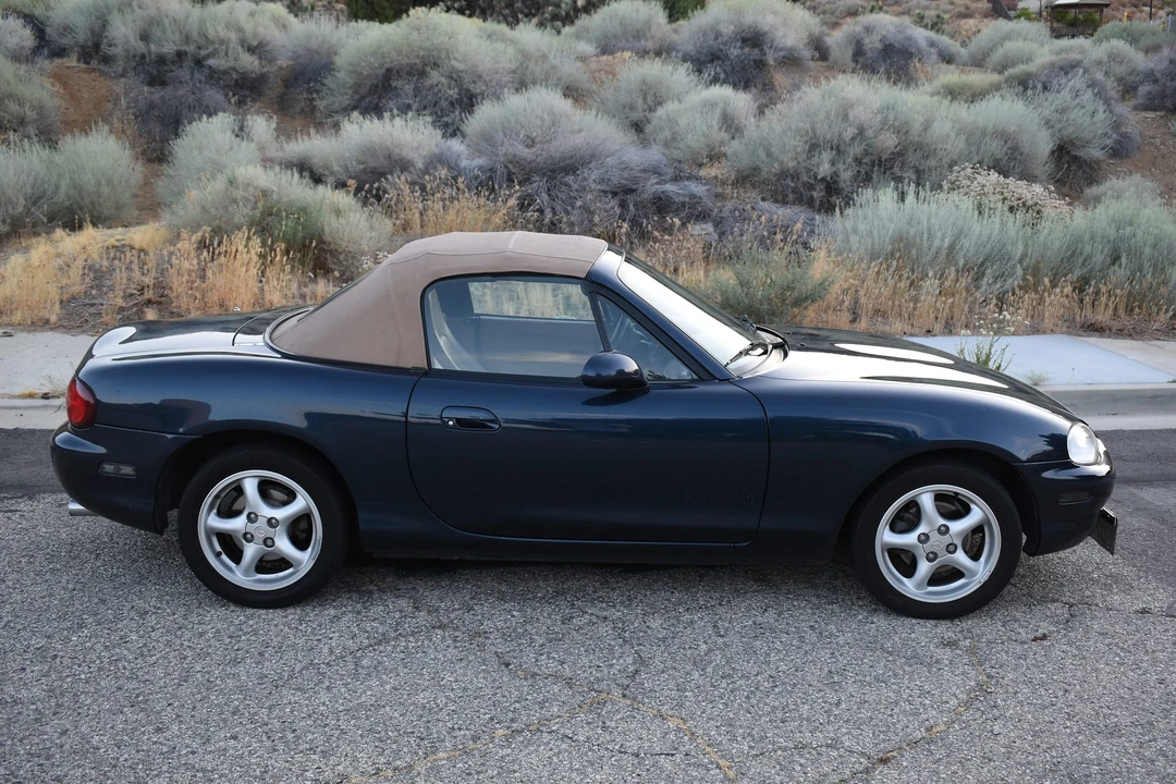 1999 Mazda NB MX-5 Miata - Image 14 of 31