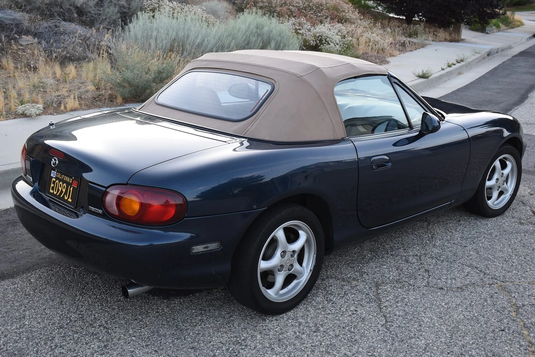 1999 Mazda NB MX-5 Miata - Image 15 of 31