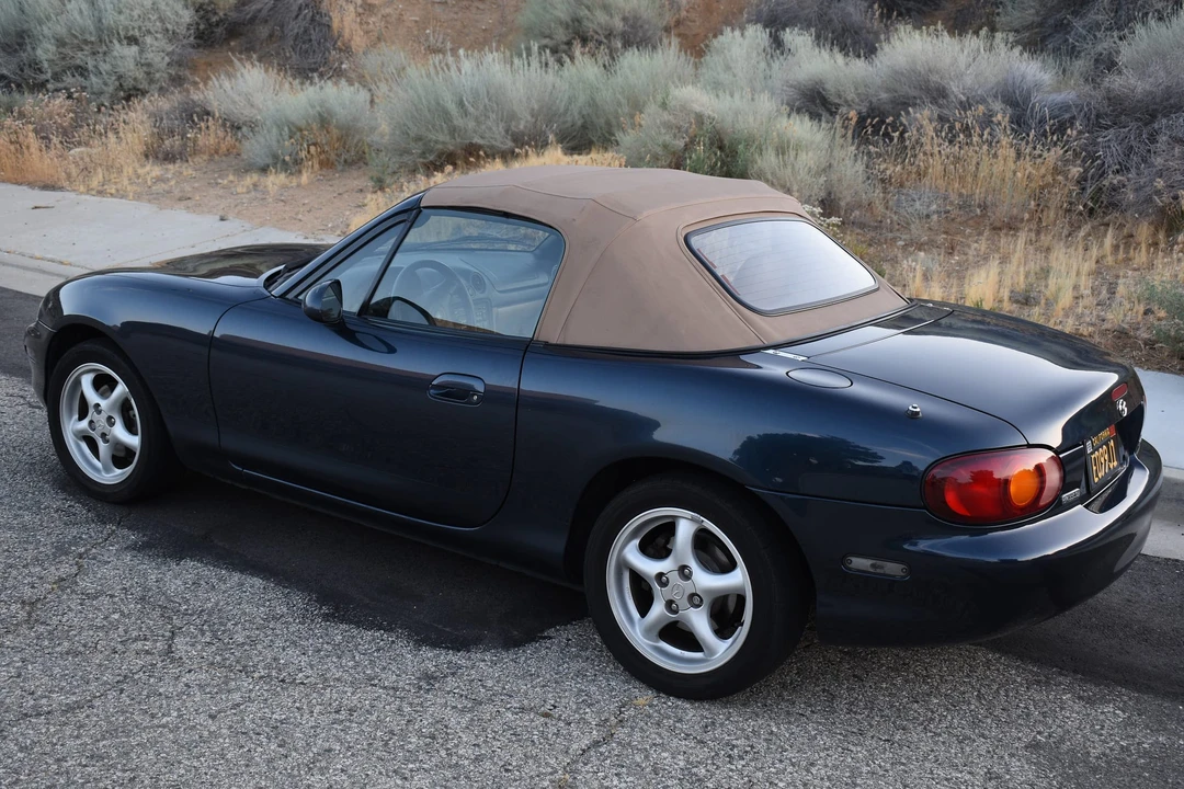 1999 Mazda NB MX-5 Miata - Image 20 of 31